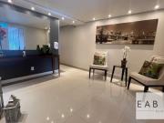 Apartamento de cobertura com linda vista da Catedral