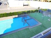 Apartamento de dos dormitorios y piscina en venta en el...