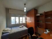 Apartamento de frente, no Centro de Porto Alegre com 3...