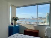 Apartamento de lujo con vista al MAR y la marina 005 R