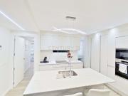 Apartamento de Lujo Moderno con Aparcamiento en Garaje...