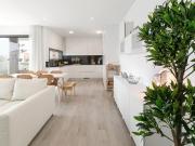 Apartamento de Luxo a 250m da Praia dos Supertubos...