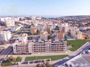 Apartamento de luxo T2 com piscina, a estrear, em Lagos