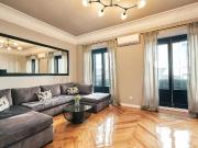 APARTAMENTO DE TEMPORADA EN PLENO SOL. REFORMADO