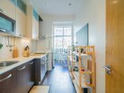 Apartamento de tipologia T2+1 com varanda, em Benfica,...