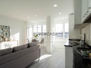 Apartamento de tipologia T2 com varanda, mobilado e...