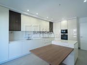 Apartamento de tipologia T3 na melhor zona de Carnaxide,...