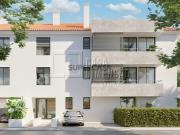 Apartamento de tipologia T3 novo com 153m2, com varanda,...