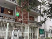 Apartamento de três dormitórios