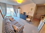 Apartamento de un dormitorio con piscina