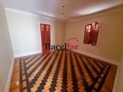 Apartamento diferenciado! Sotão 3 quartos