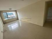Apartamento Dois Dormitórios, no Bairro Itararé, em...