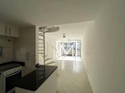 Apartamento Duplex com 1 dormitório à venda, 74 m² por...