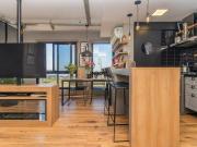 Apartamento Duplex com 2 dormitórios, sendo 1 suíte, 2...