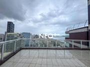 Apartamento Duplex com 3 dormitórios à venda, 194 m² por...