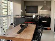# Apartamento Duplex com 3 dormitórios e 5 banheiros à...