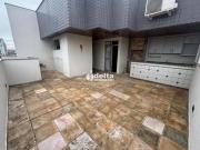 Apartamento duplex com 3 quartos sendo 1 suíte...