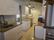 Apartamento dúplex en Venta en Laureles
