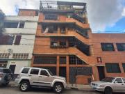 APARTAMENTO DUPLEX EN VENTA UBICADO EN LA AV. ANDRES BELLO