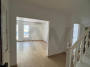 Apartamento Duplex Renovado numa Localização Prime em...