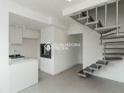 Apartamento duplex semi mobiliado