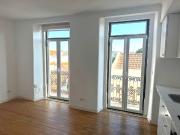 Apartamento Duplex T1 + 1 com Vistas Deslumbrantes...