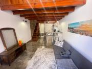 Apartamento Duplex T1 Renovado perto do Castelo de São...