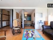 Piso de 2 habitaciones en alquiler en Embajadores, Madrid