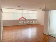 Apartamento em Alameda Joaquim Eugênio de Lima Jardim...