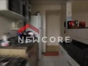 Apartamento em Avenida Lourenço de Souza Franco...