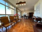 Apartamento em Avenida Marechal Deodoro da Fonseca...