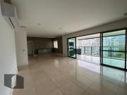 Apartamento em Barra da Tijuca, Rio de Janeiro/RJ de...