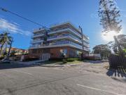 Apartamento em Caioba Matinhos