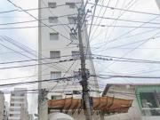 Apartamento em Cambuci com 84m²