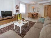 Apartamento em Centro, Balneário Camboriú/SC de 107m² 2...