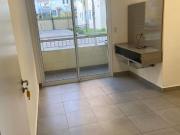 Apartamento em Chácaras Residenciais Santa Maria,...