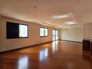 Apartamento em Cidade São Francisco, São Paulo/SP de...