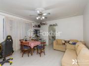 Apartamento em condomínio com 2 dormitórios em Porto Alegre