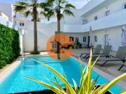 Apartamento em Condomínio com Piscina e estacionamento...