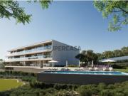 Apartamento em condomínio com piscina junto à praia da...