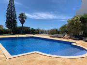 APARTAMENTO EM CONDOMINIO PRIVADO COM VISTA MAR, Vila do...