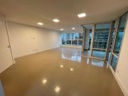 Apartamento em Gleba Fazenda Palhano, Londrina/PR de...