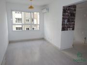 Apartamento em Jardim Carvalho, Porto Alegre/RS de 54m²...