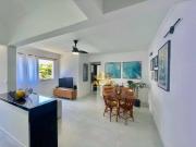 Apartamento em Jardim Las Palmas, Guarujá/SP de 70m² 2...