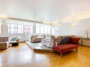 Apartamento em Jardim Paulista, São Paulo/SP de 153m² 3...