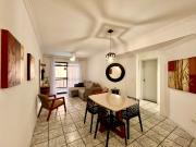 Apartamento em Jardim Três Marias, Guarujá/SP de 100m² 3...
