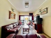 Apartamento em Jardim Três Marias, Guarujá/SP de 145m² 3...