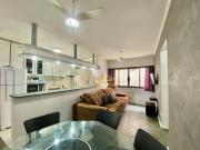 Apartamento em Jardim Três Marias, Guarujá/SP de 70m² 2...