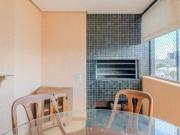 Apartamento em Menino Deus