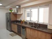Apartamento com 3 dormitórios à venda, 248 m² por R$...